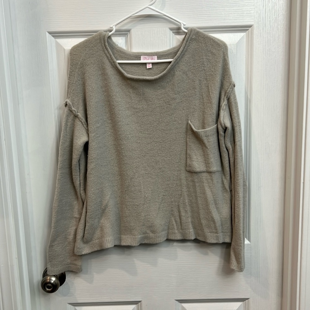 Pink Lily Griege super soft sweater
